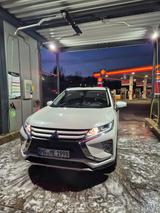 Mitsubishi Eclipse Cross 1.5 ClearTec T-MIVEC 2WD CVT D... - Mitsubishi Eclipse Cross von privat