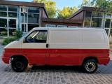 Volkswagen VW T4 Transporter 2.4 LKW Kasten - Volkswagen aus 1995: Transporter