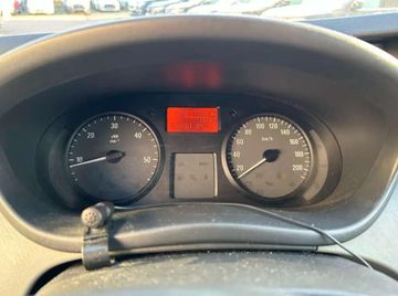 Opel Vivaro - 12
