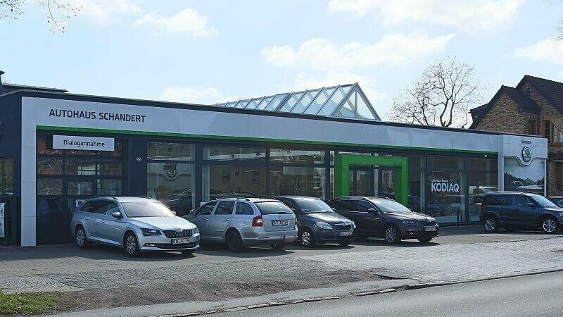 showroom-image-main