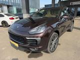 Porsche Cayenne Diesel Platinum Edition - Porsche aus 2017