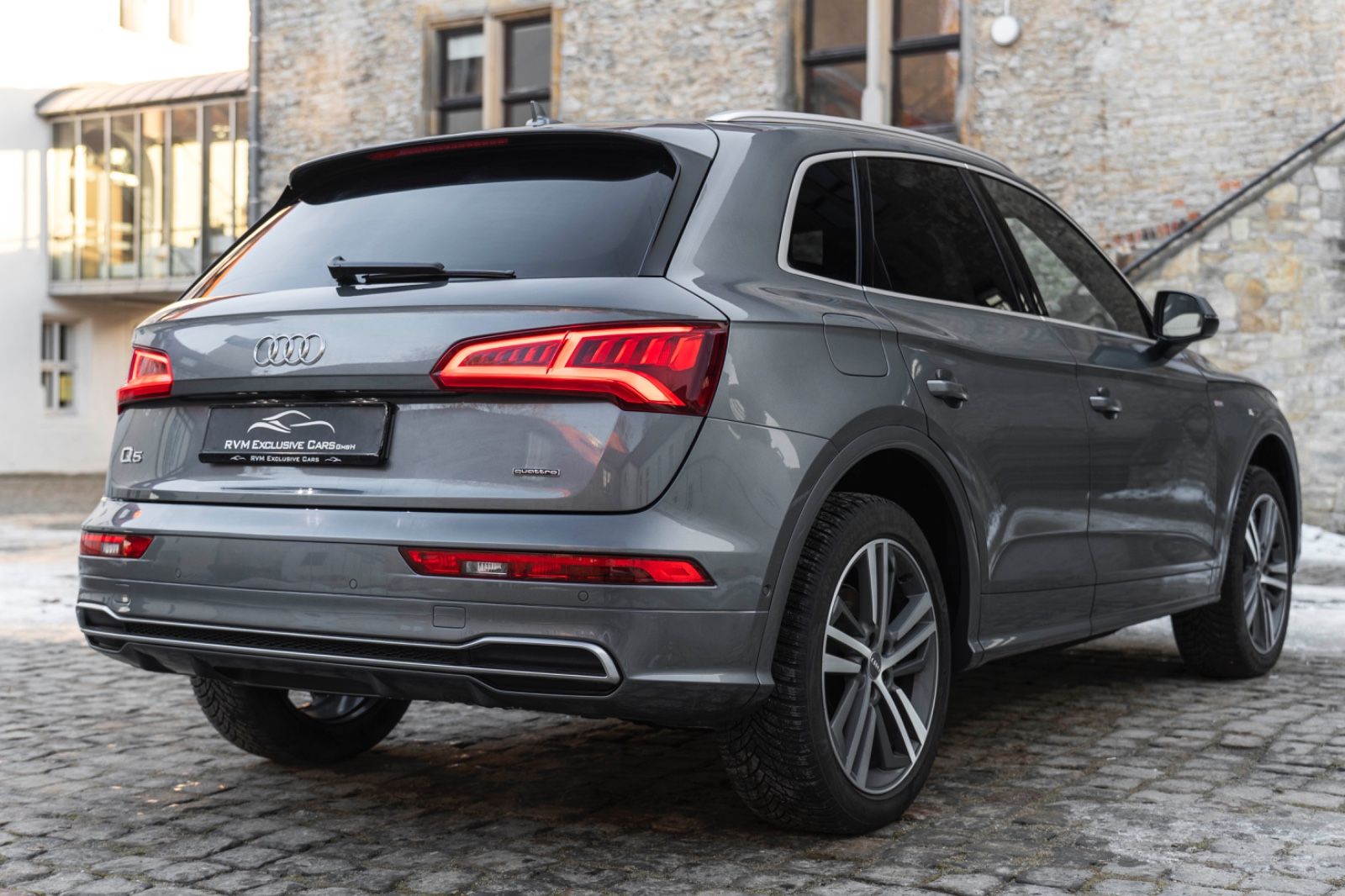 Fahrzeugabbildung Audi Q5 45TFSI S-LINE QUATTRO B&O PANO HUD ACC 360°