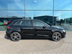 Fahrzeugabbildung Audi A3 35 TDI Sportback s-tronic Navi Leder Xenon