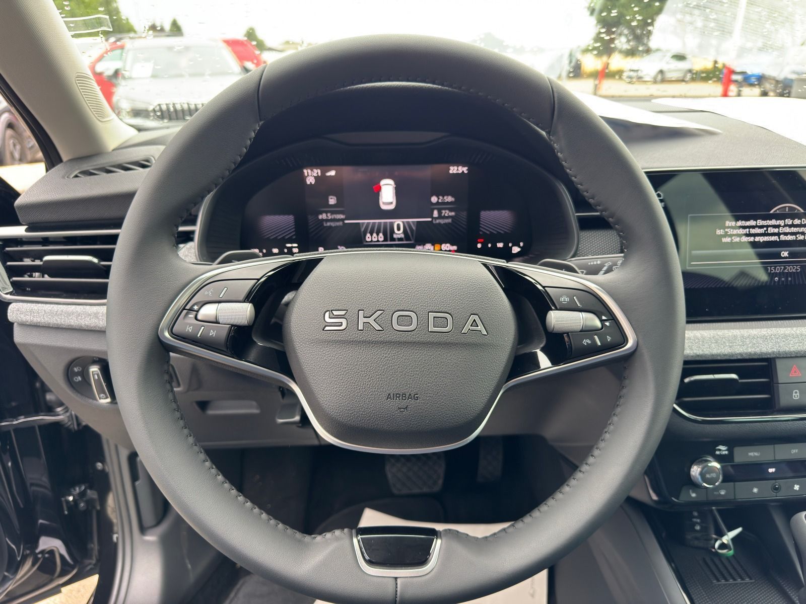 Fahrzeugabbildung SKODA Kamiq Selection 115PS DSG*RFK*LED*PDC*SmartLink