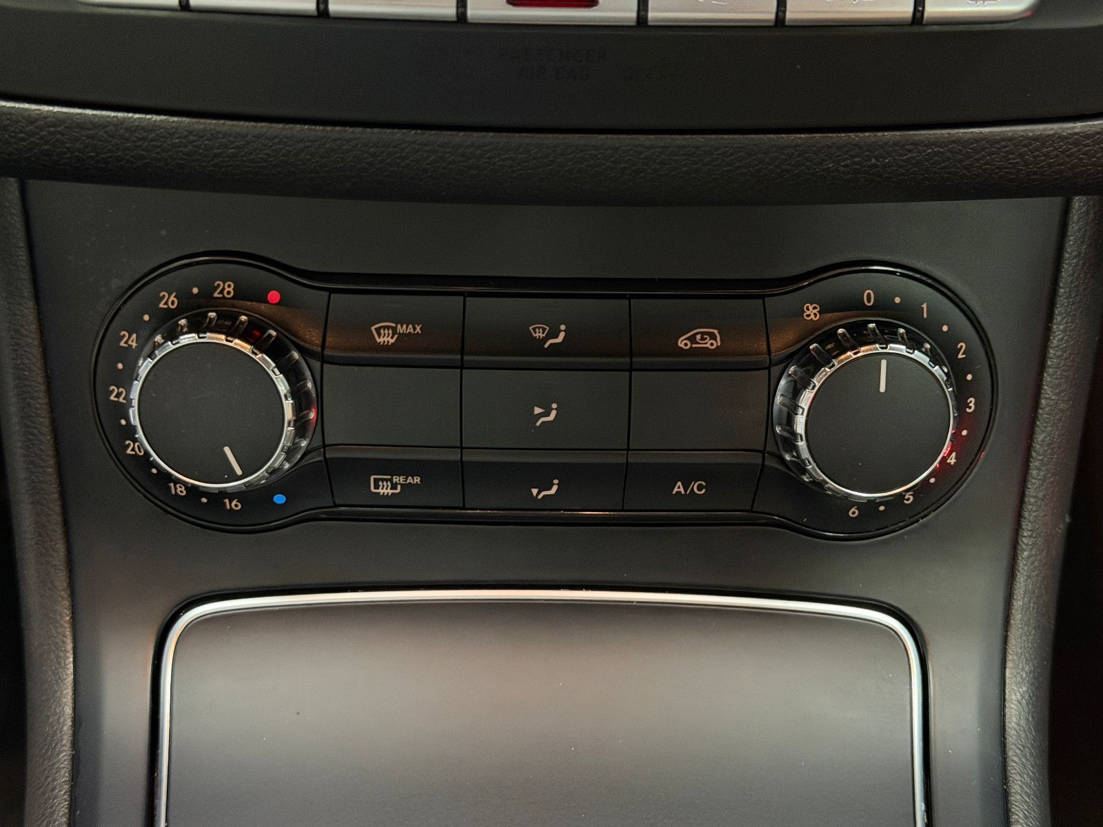 Fahrzeugabbildung Mercedes-Benz B 220 CDI |AUTOMATIK|NAVI|RF-CAM|LEDER