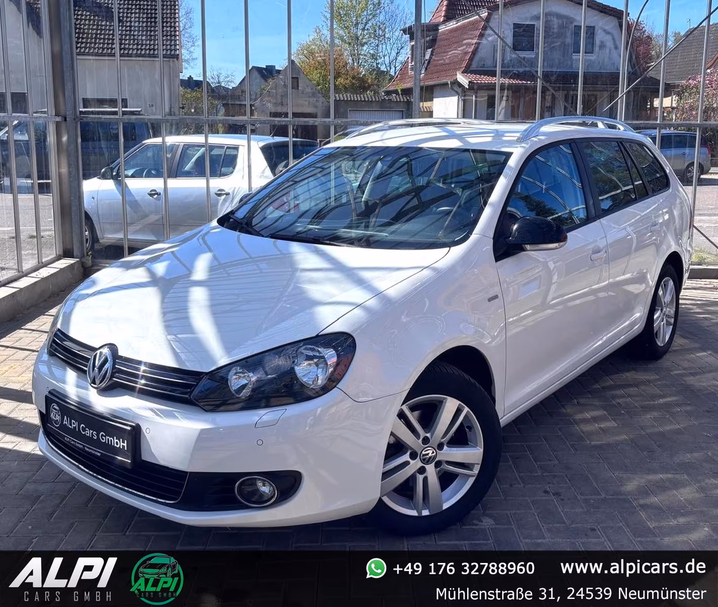 Volkswagen Golf Variant 1.2 TSI MATCH *STANDHEIZ./NAVI/AHK*