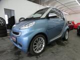 Smart ForTwo coupé 0.8 cdi passion*NAVI*S-HEIZUNG - Smart ForTwo mit Diesel-Antrieb