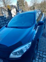 Renault Megane  Grandtour  TÜV neu Ahk ,Na... - Renault Megane aus 2009: Kombi