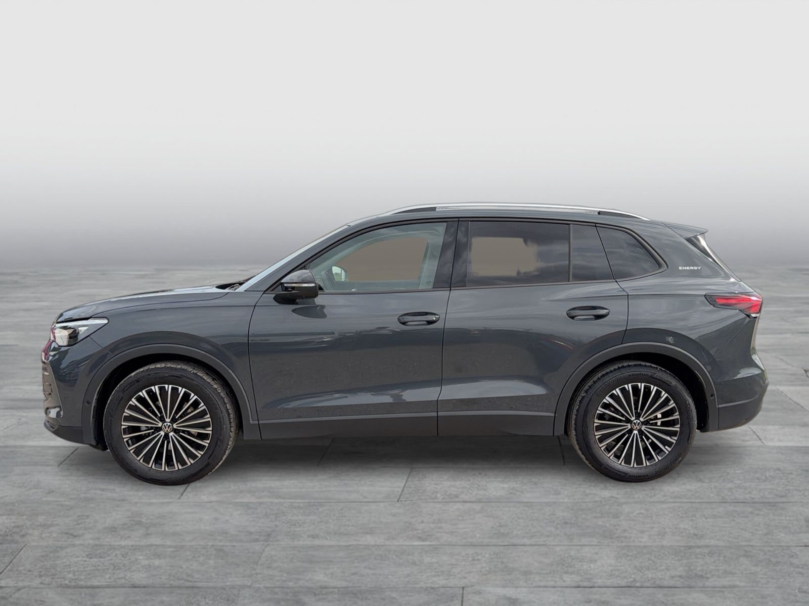 Volkswagen Tiguan 1.5l eTSI ENERGY DSG KLIMA NAVI LED foto 3