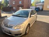 Toyota Corolla 2.0 D-4D Sport Line 2. Hand - Toyota Corolla aus 2006 mit Diesel-Antrieb