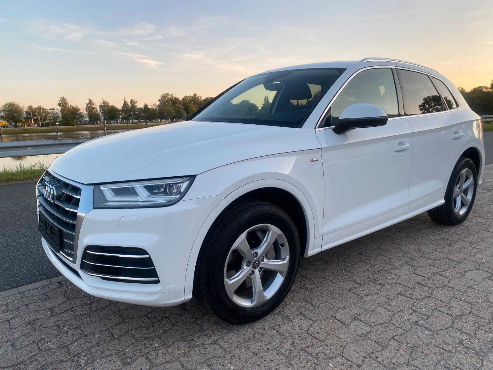 Audi Q5 - 1