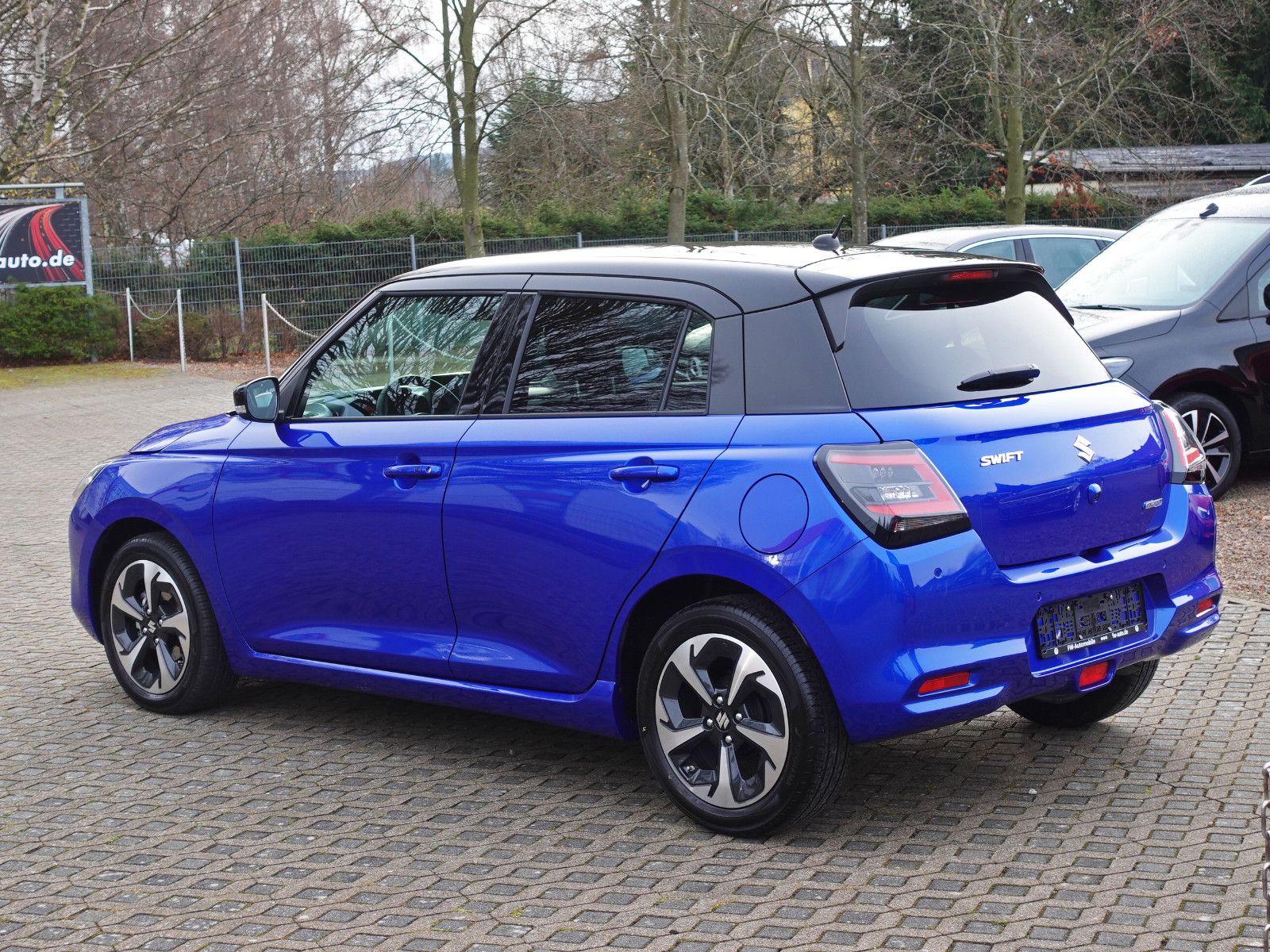 Fahrzeugabbildung Suzuki Swift 1.2 Comfort+ I.Hand Navi ACC Blind Spot