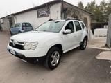 Dacia Duster 1.6 110CV 4x2 Lauréate - Dacia Duster mit Benzin-Antrieb: Kombi