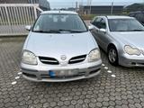 Nissan Almera Tino - scheckheftgepflegte Nissan Almera Tino
