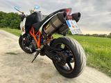 KTM Superduke 990 R - KTM VON 751 BIS 1000 CCM
