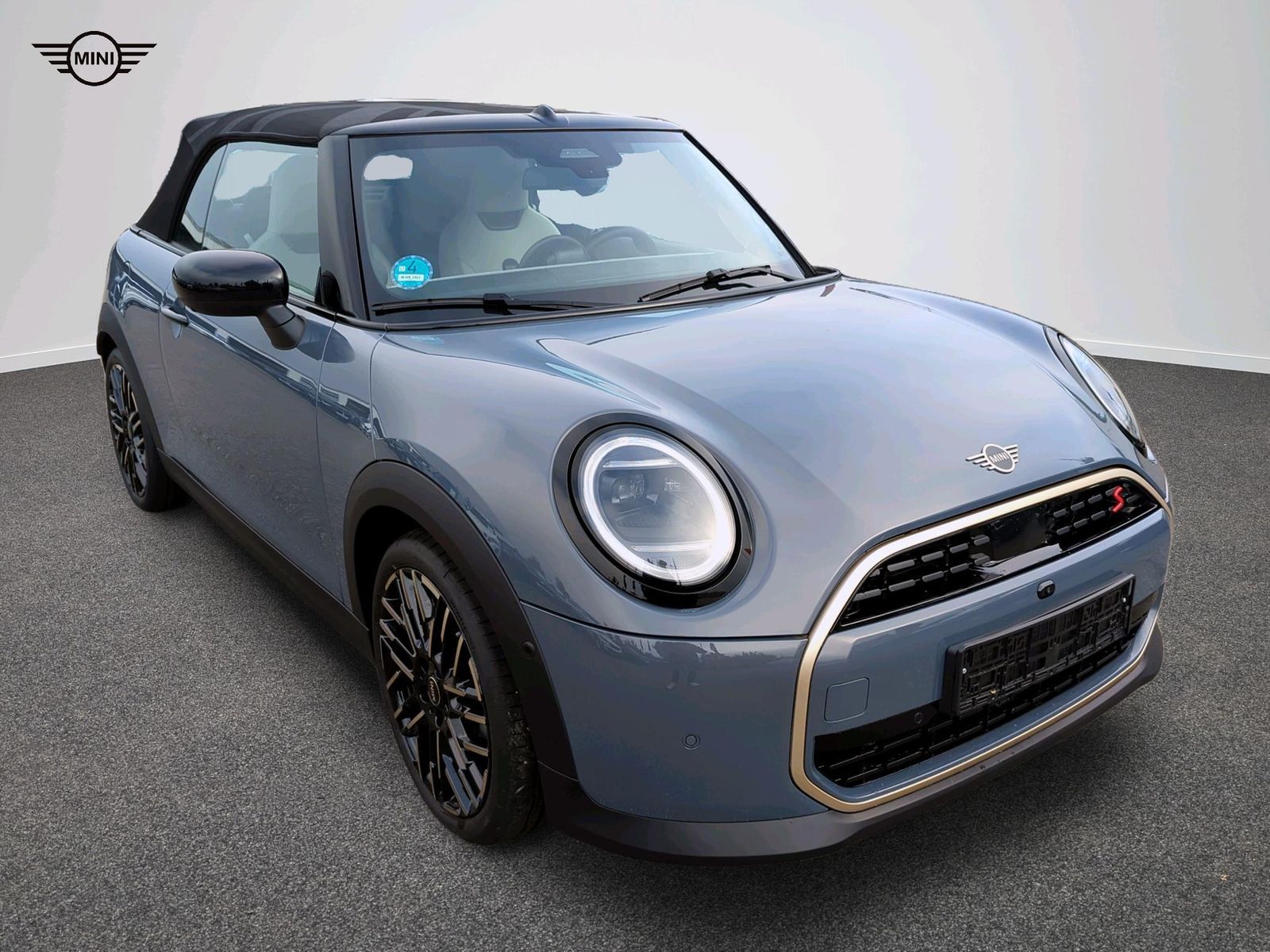 MINI Cooper S Cabrio - Bild 2