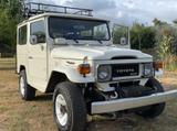 Toyota Land Cruiser BJ40 - Toyota Land Cruiser: 40