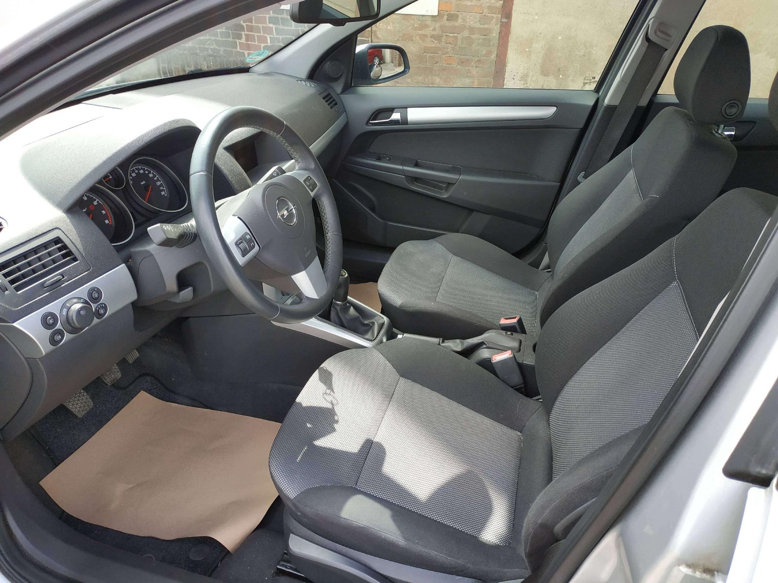 Astra 1.6 Edition/ TÜV NEU/ Allwetterreifen/ PDC – Bild 9
