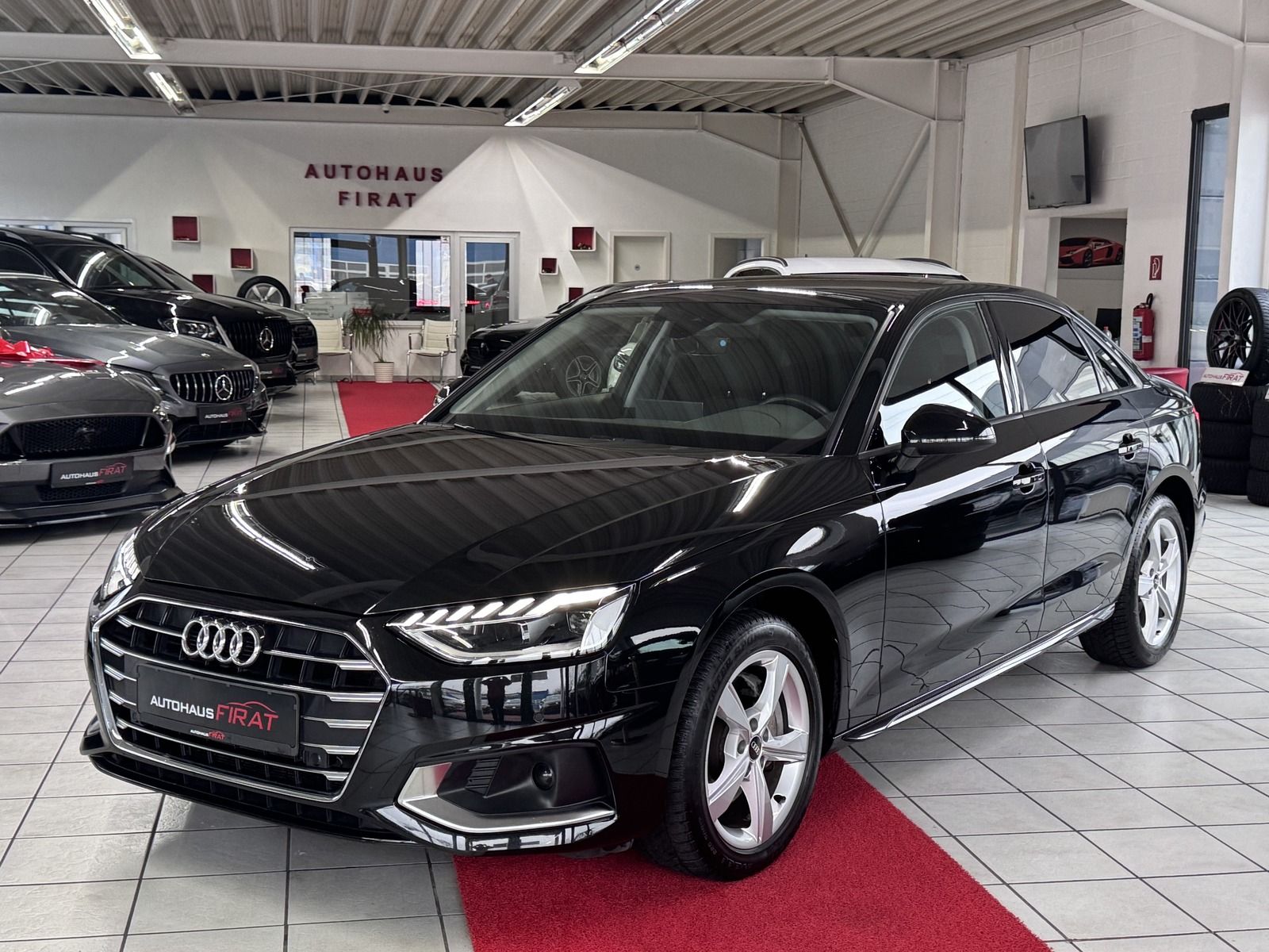 Audi A4 40 TDI advanced S-Tronic°Navi°LED°CarPlay° imagem 2