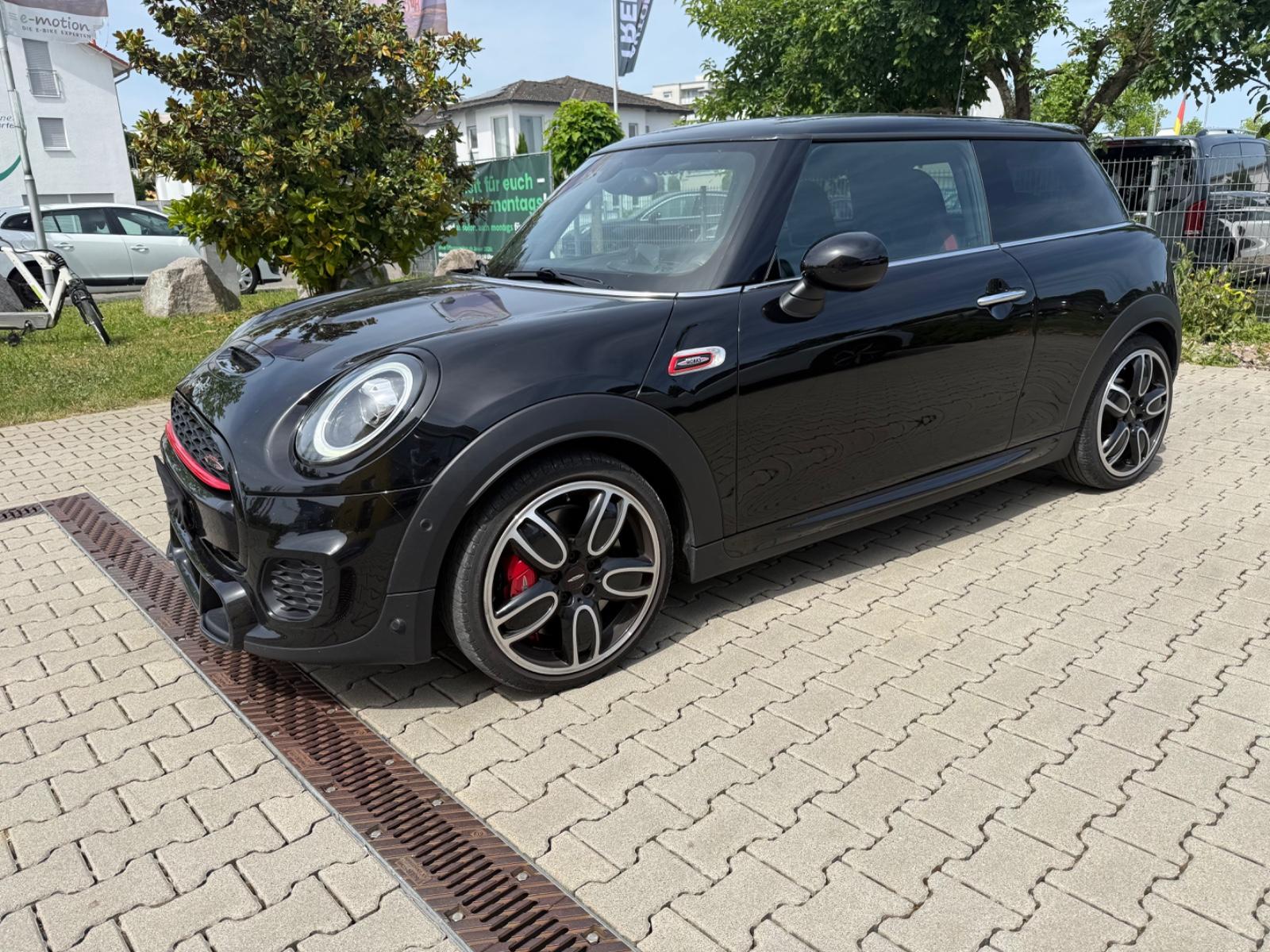 MINI JOHN_COOPER_WORKS Mini /HK/PANO/SAGA