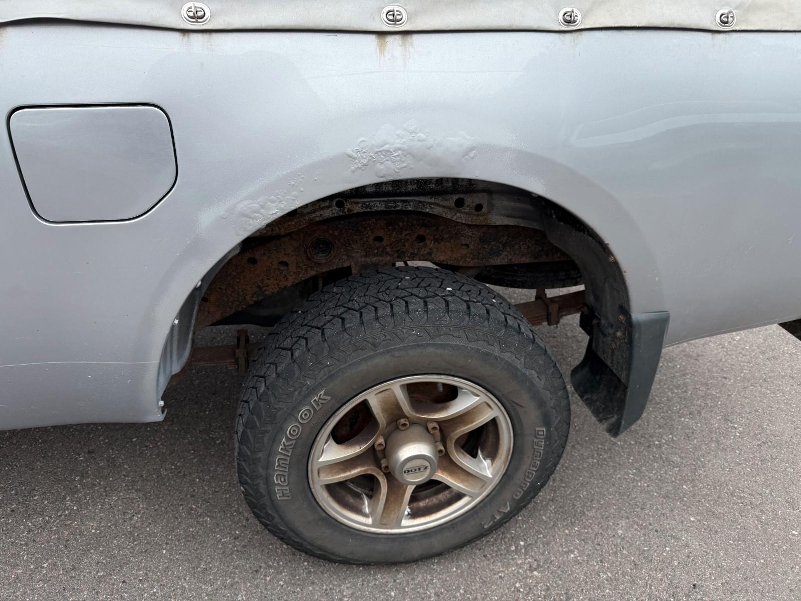 Mitsubishi L200 2.5D Invite ClubCab 4WD AHK Klima Tüv 08.27
