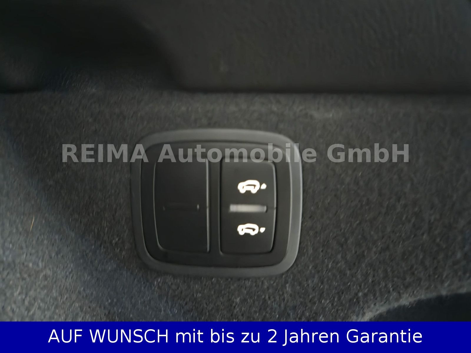 Fahrzeugabbildung Porsche Macan 3,6 Turbo, Pano, Carbon Paket, Luft, Bose