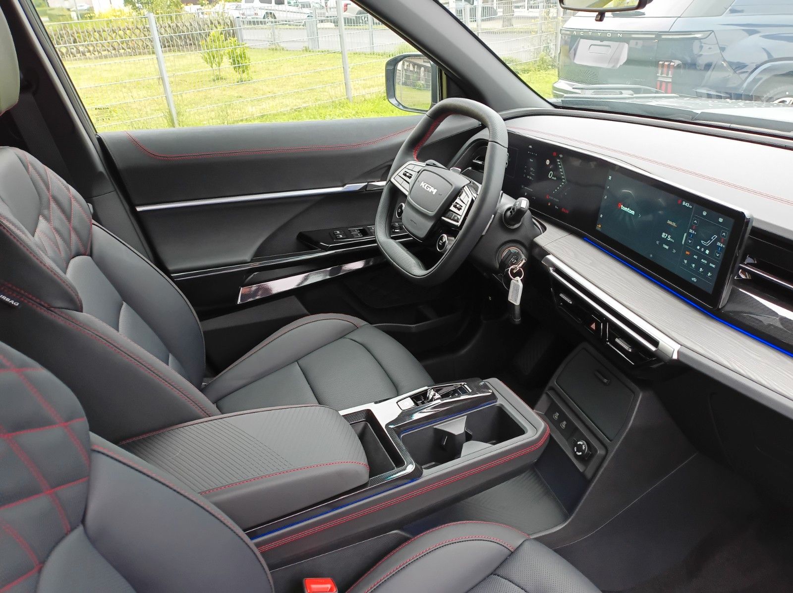Fahrzeugabbildung KGM ACTYON+CORE+20ZOLL+SH VO+HI+AMBIENTE+KAMERA+++++