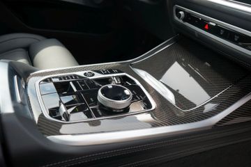Fahrzeugabbildung BMW X7 M60 i Pano Sky*B&W*Soft Close*Executive Drive
