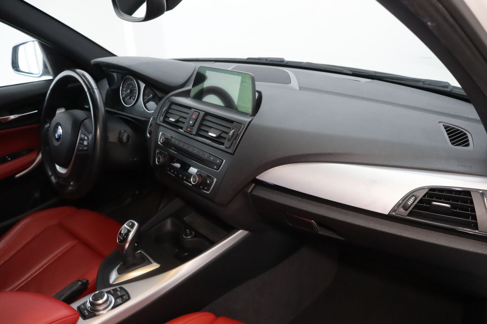 Fahrzeugabbildung BMW M135i xDrive