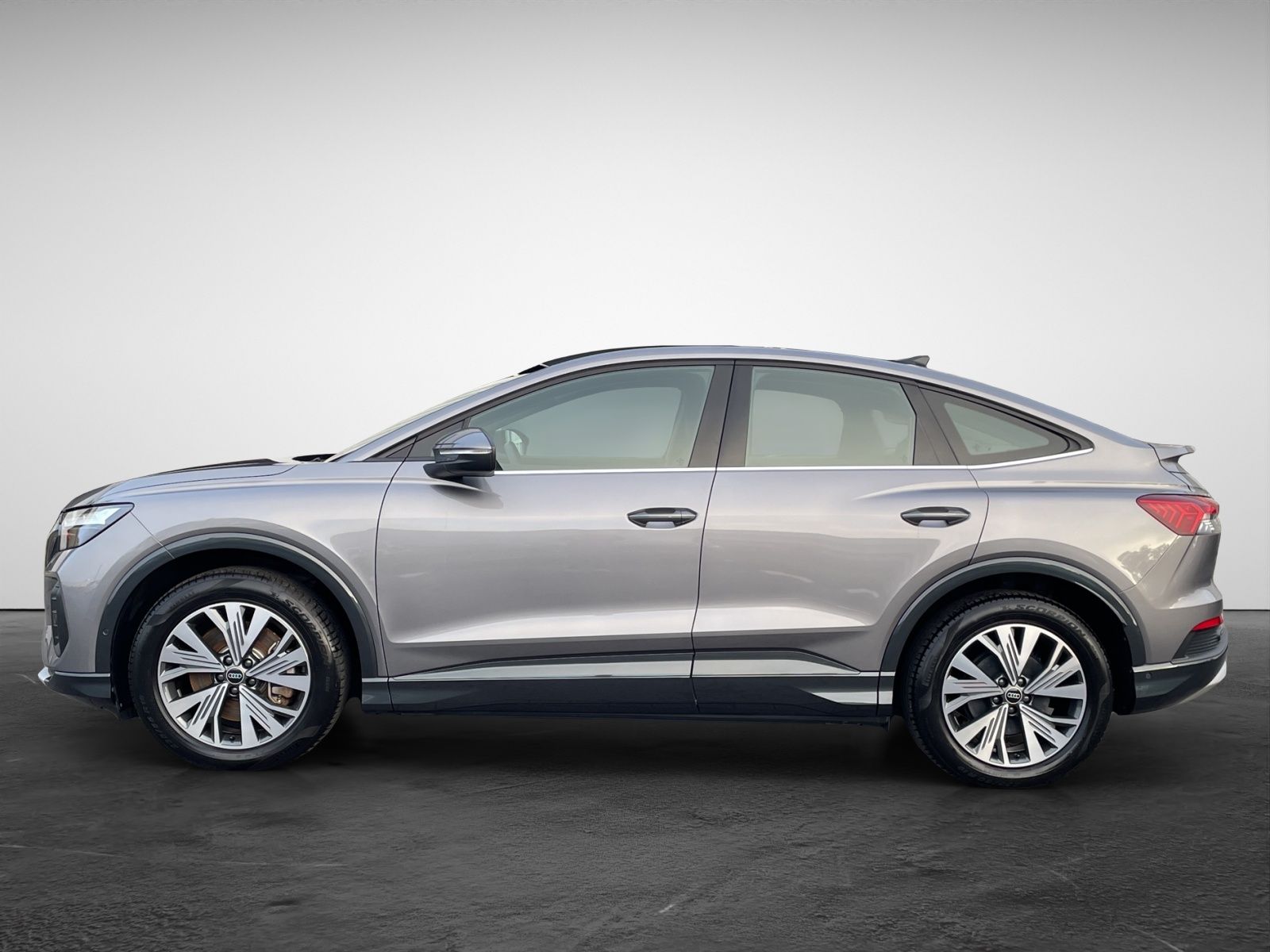 Audi Q4 e-tron 40 Sportback  AHK Standheiz Navi LED K imagem 3