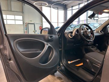 Smart ForFour Basis 52 kW *Klima*Radio*BT*Tempomat*