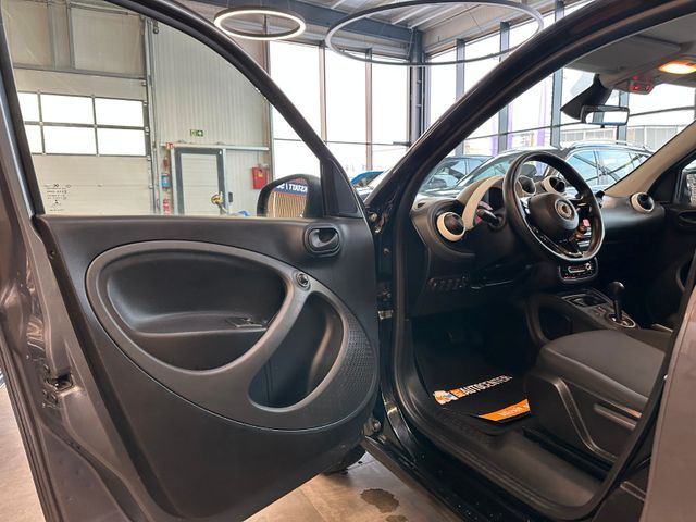 Smart ForFour Basis 52 kW *Klima*Radio*BT*Tempomat*