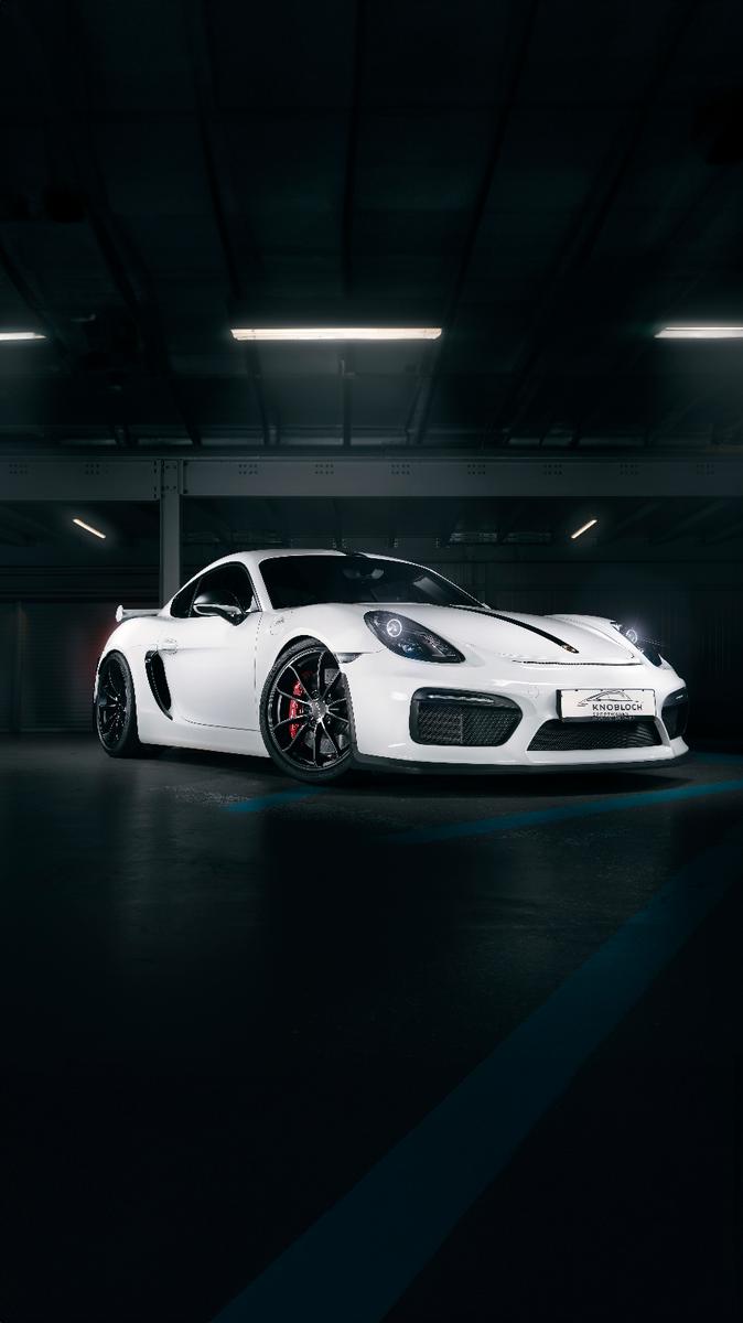 showroom-image-bottom