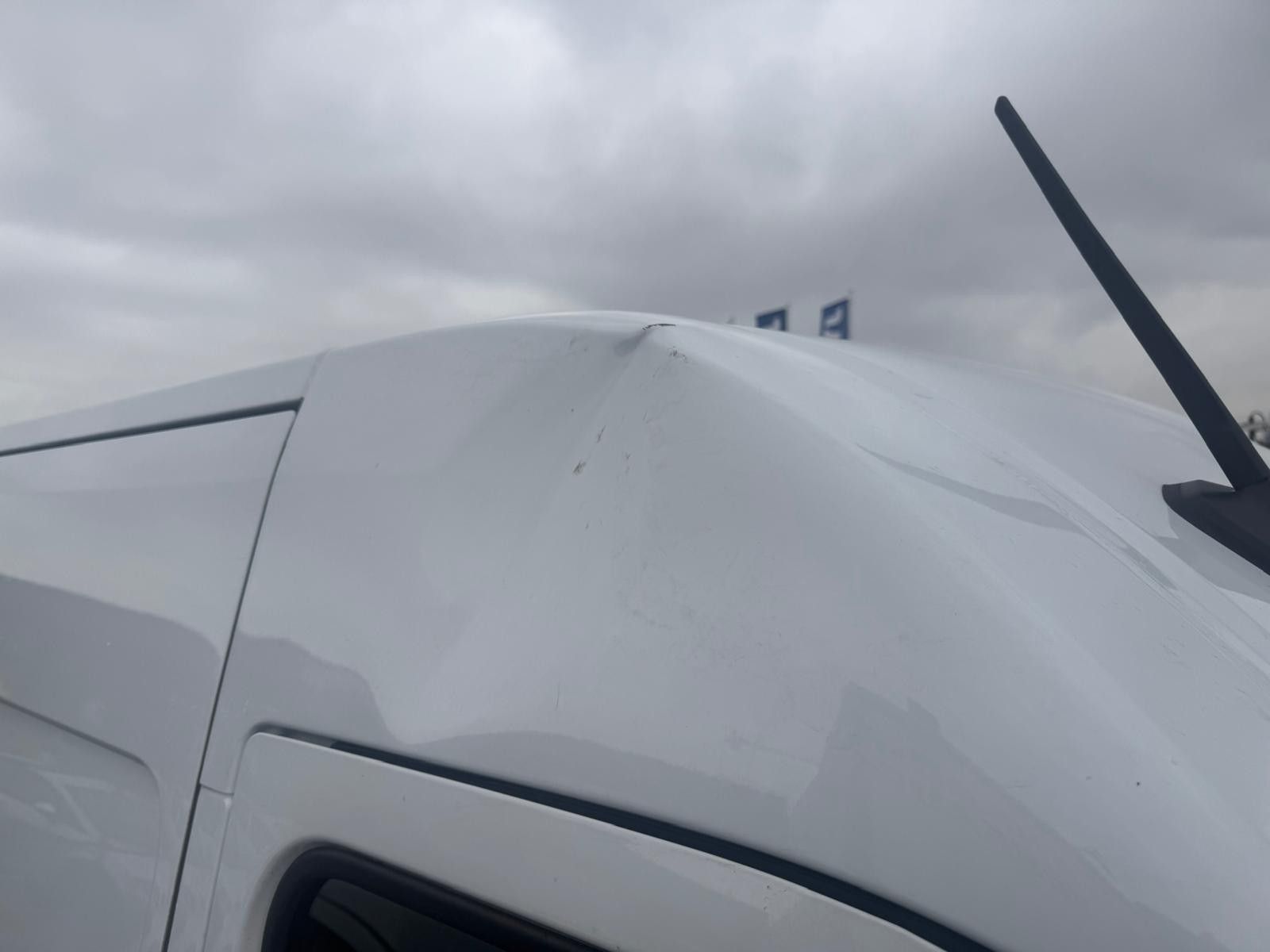 Fahrzeugabbildung Renault Master III Kasten L2H2 HKa 3,5t