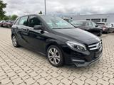 Mercedes-Benz B 200 d 4M 7G*Tronic*LED*Kamera*Navigation* - Mercedes-Benz B 200 mit Diesel-Antrieb: Automatik