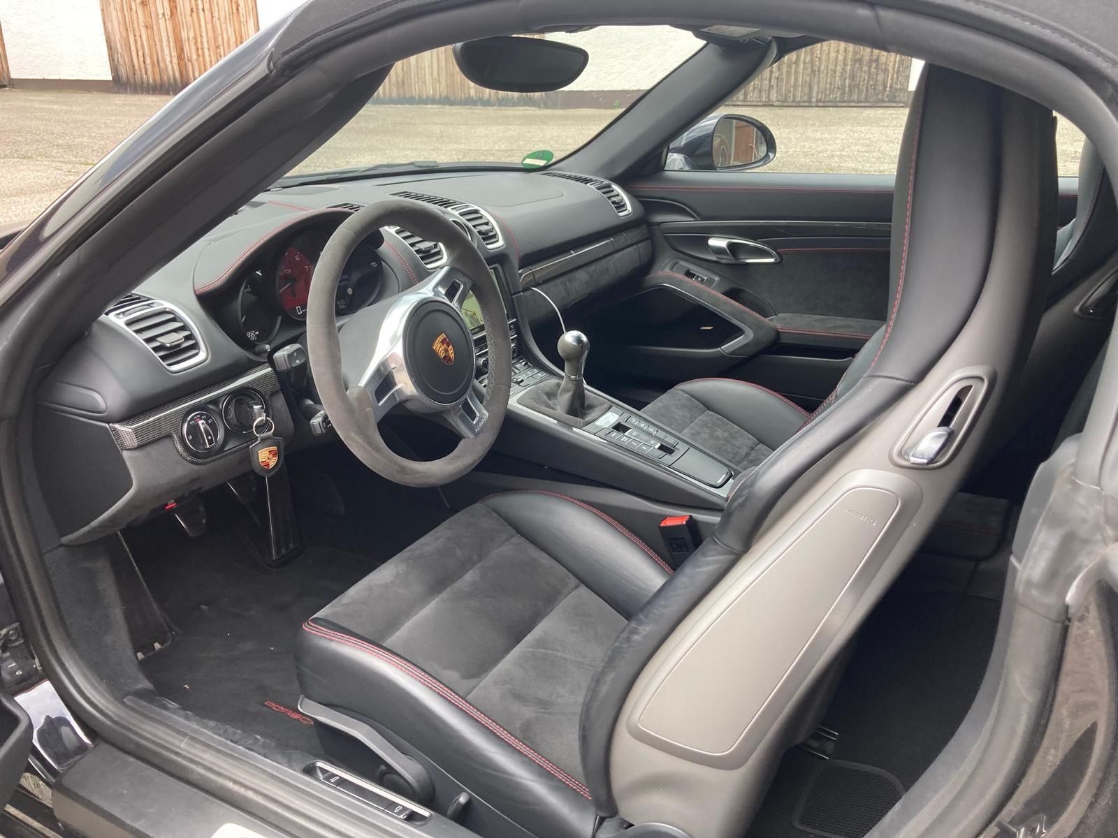 PORSCHE Boxster 3