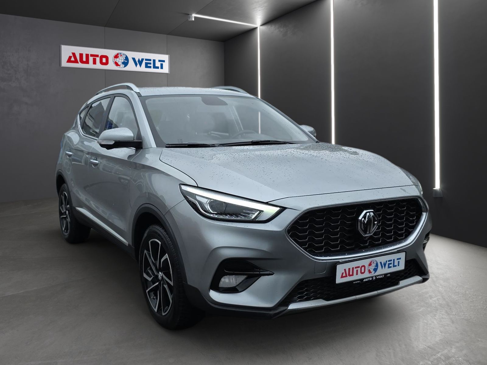 MG ZS