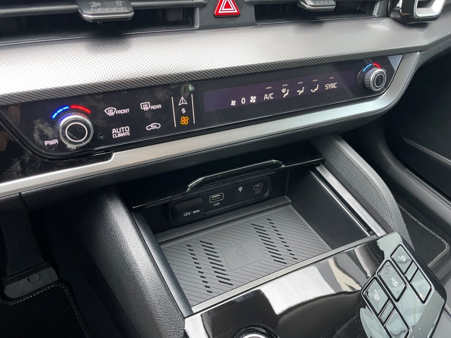 Fahrzeugabbildung Kia Sportage Spirit Mild-Hybrid Navi LED El. Heckkl.