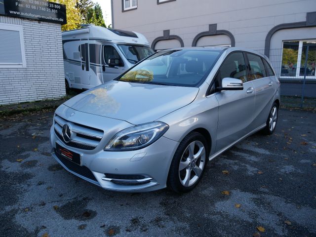 Mercedes-Benz B 200 7GAut.Bi-Xenon ILS STHZ Navi Teilleder Kam