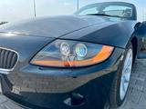 BMW Z4 2.2i - Sammlerstück /Top Zustand/32.000 km - BMW Z4 aus 2004: Cabrio