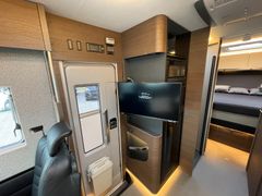 Adria Supersonic 780 DC |  Queensbett |