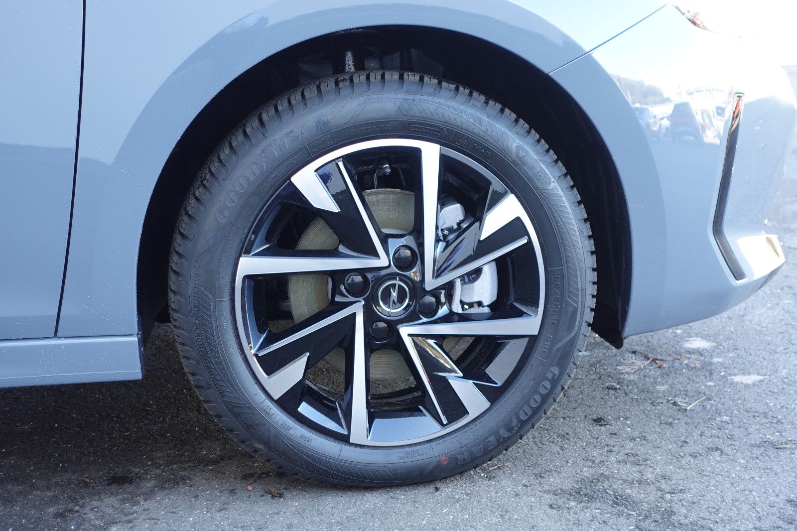 Fahrzeugabbildung Opel Corsa Hybrid Edition Sitzh.,Allwetter,LED,PDC