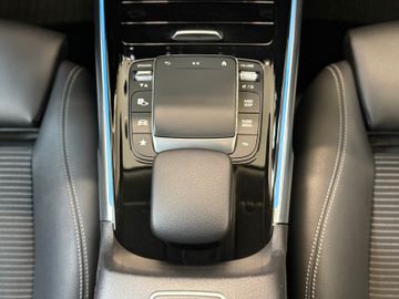 Mercedes GLB 200 - 11