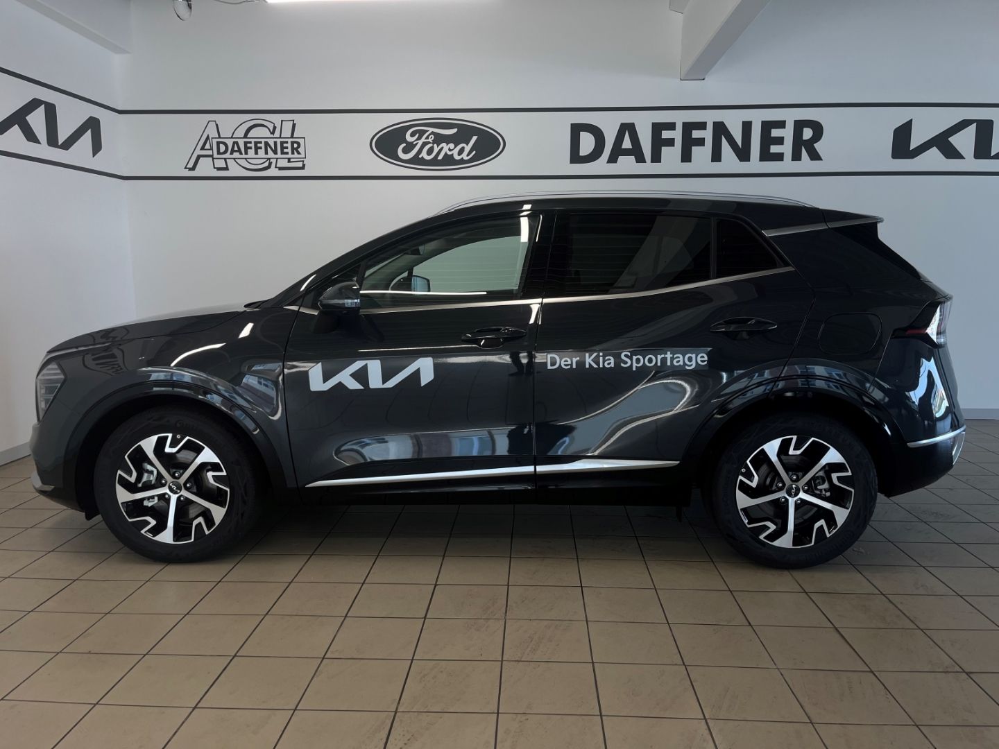 Fahrzeugabbildung Kia Sportage 1.6 T-GDI T Spirit, Harman Kardon, Ambi