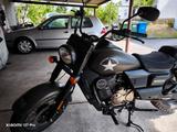 UM Renegade Commando 125 - UM MOTORRAD