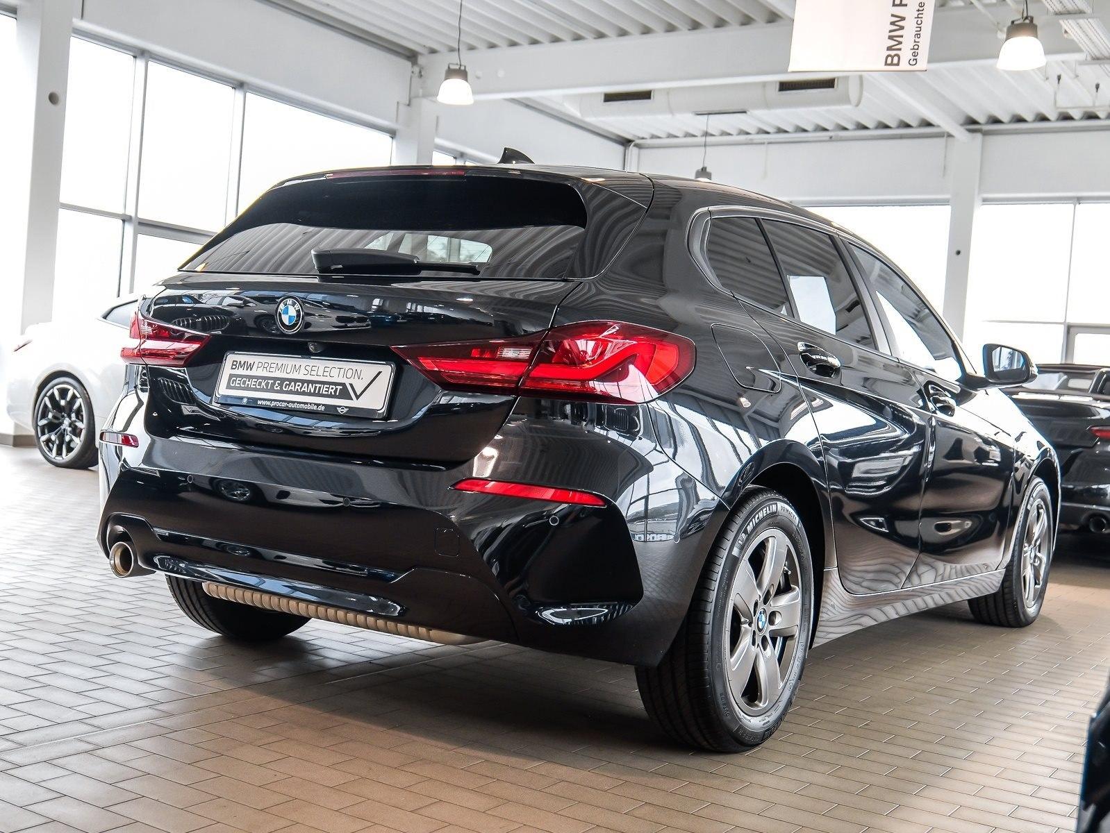 BMW 118i Aut. Advantage Pano Comfortpak. ACC Kamera