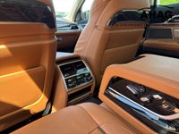 BMW 740 - Vorschau Bild 15