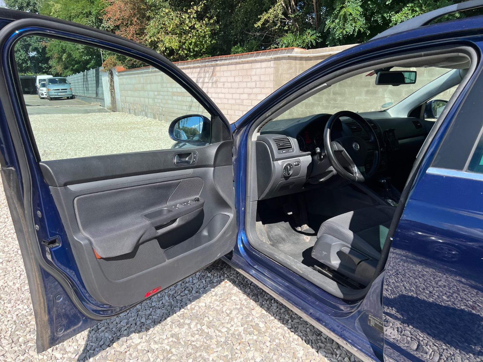 Volkswagen Golf 2009 — photo 10