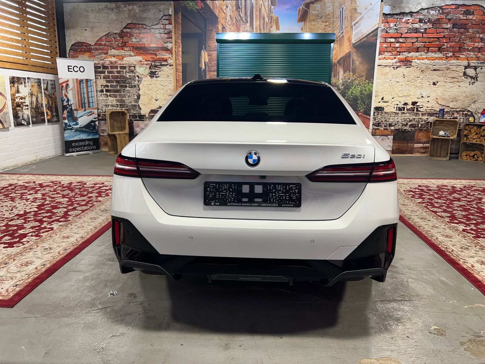 BMW 520 i M-Sport Pano Leder 360° Memory H&K foto 7