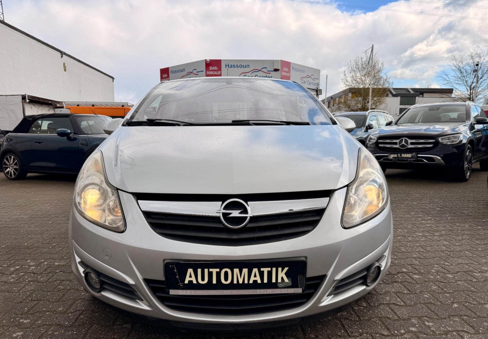 Opel Corsa D Benziner Automatik Kamera Innovation